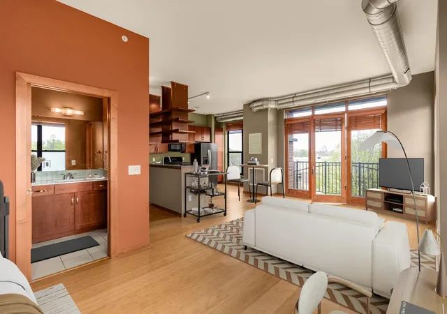 Homes for sale in Minneapolis, MN | 15 E Franklin Ave, Minneapolis, MN 55404