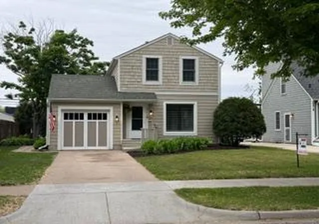 1st image of 4620 Vallacher Ave, Minneapolis, MN 55416 | MLS# 7071257