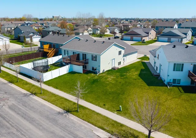 Photo 2 of Sale Pending at 1113 39th Avenue S, Moorhead, MN 56560 | MLS# 7071323 | Listing updated on 2026-09-16