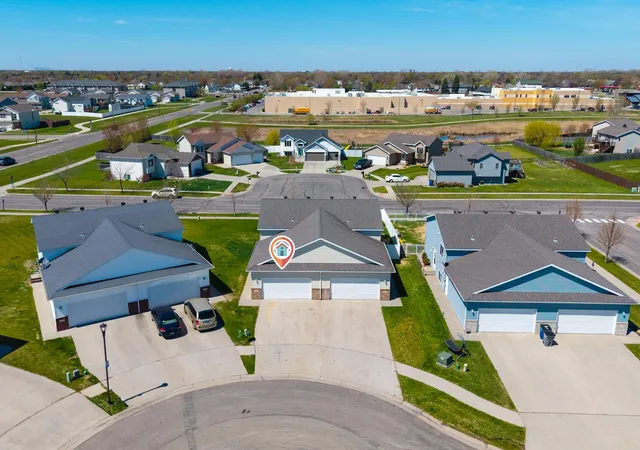 Photo 3 of Sale Pending at 1113 39th Avenue S, Moorhead, MN 56560 | MLS# 7071323 | Listing updated on 2026-09-16