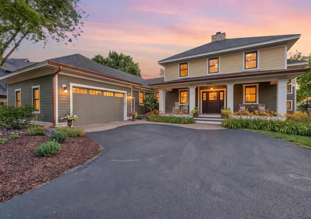 Photo 1 of Single family home for sale at 5488 Fairlawn Shrs Trl SE, Prior Lake, MN 55372 | MLS# 7071358 | Listing updated on 2026-09-22