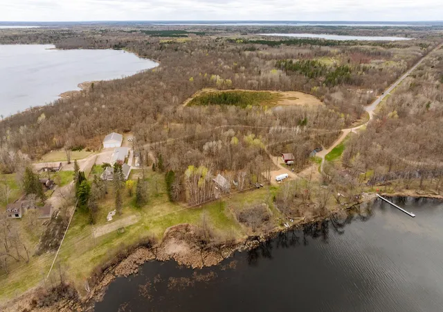 2nd image of 27181 Ridgewood Dr, Merrifield, MN 56465 | MLS# 7071397