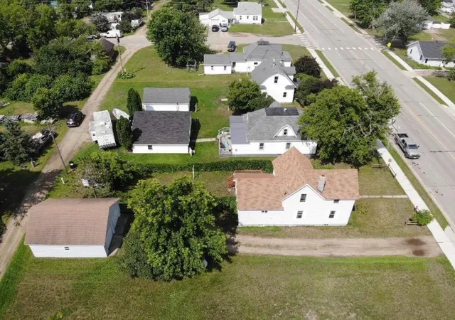 Homes for sale in Sebeka, MN | 317 Minnesota Ave E, Sebeka, MN 56477 | MLS# 7071713