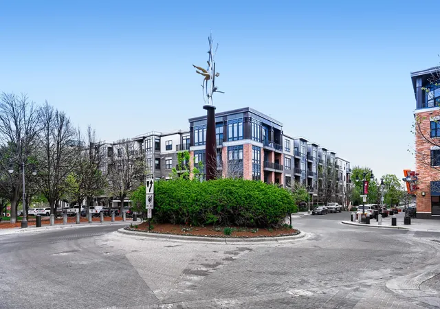 2nd image of 4730 Park Commons Dr #218, Saint Louis Park, MN 55416 | MLS# 7071754