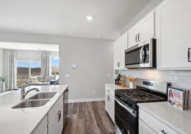 3rd image of 12616 Marshview Dr, Rogers, MN 55374 | MLS# 7072054