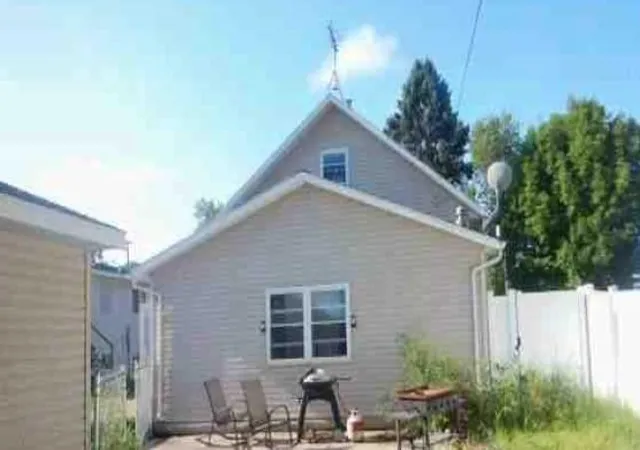 2nd image of 171 3rd St N, Casselton, ND 58012 | MLS# 7072088