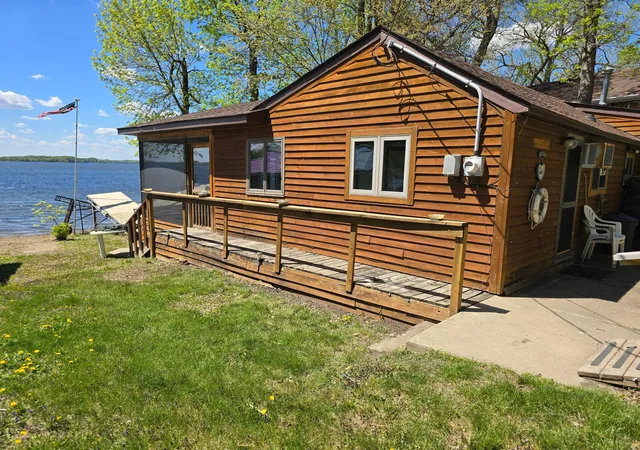 1st image of 735 Reed St N, Waterville, MN 56096 | MLS# 7072094