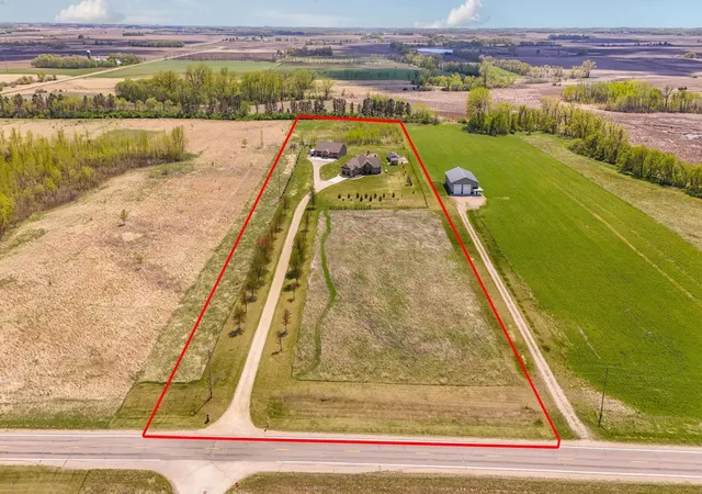 Homes for sale in Spicer, MN | 15599 138Th Ave Ne, Spicer, MN 56288 | MLS# 7072097