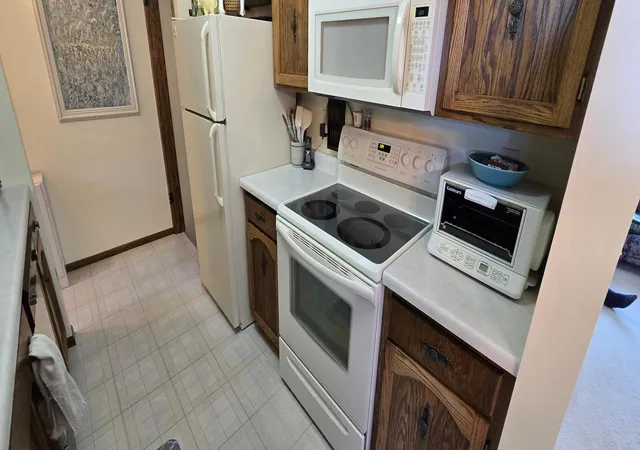 3rd image of 1402 E Gateway Cir S #H, Fargo, ND 58103 | MLS# 7072220