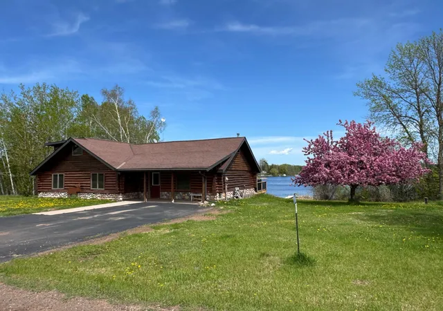 2nd image of 92566 Lake 12 Rd, Sturgeon Lake, MN 55783 | MLS# 7072256