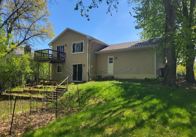 Homes for sale in Mahtomedi, MN | 341 Hickory St, Mahtomedi, MN 55115 | MLS# 7072261