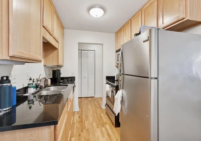 Photo 3 of Condo for sale at 3150 Excelsior Blvd #207, Minneapolis, MN 55416 | MLS# 7072290 | Listing updated on 2026-09-29