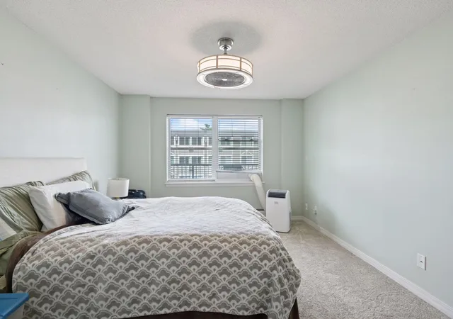 Listing Photo 4 - Condo for sale in building located at 3150 Excelsior Blvd, Minneapolis, MN 55416 - Unit #207