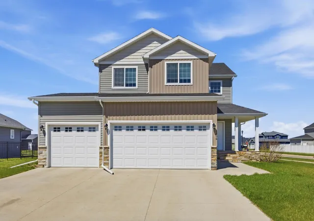 1st image of 1206 Commander Dr W, West Fargo, ND 58078 | MLS# 7072329