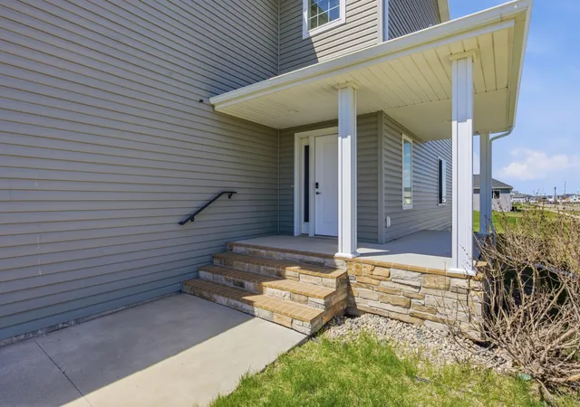 Photo 3 of Single family home for sale at 1206 Commander Dr W, West Fargo, ND 58078 | MLS# 7072329 | Listing updated on 2026-07-15