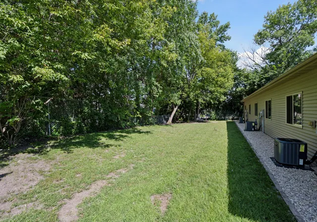 2nd image of 914 1/2 3rd Ave Ne, Buffalo, MN 55313 | MLS# 7072351