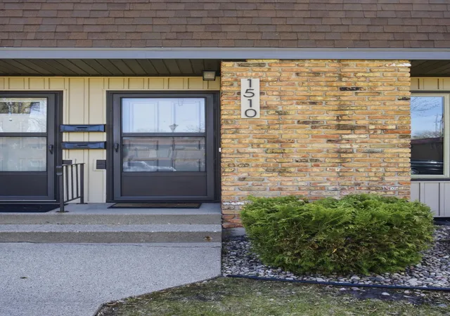 Photo 3 of Single family home for sale at 1510 16 1/2 St S, Fargo, ND 58103 | MLS# 7072412 | Listing updated on 2026-09-12