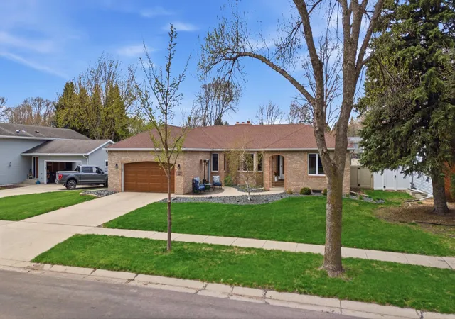 2nd image of 3102 Par St N, Fargo, ND 58102 | MLS# 7072531