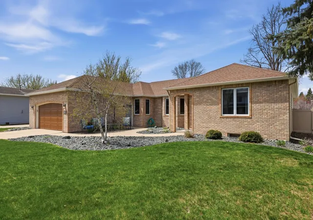 3rd image of 3102 Par St N, Fargo, ND 58102 | MLS# 7072531