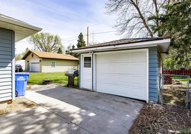 43rd image of 2101 7th St N, Fargo, ND 58102 | MLS# 7072646