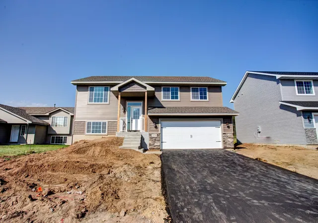 Photo 1 of Single family home for sale at 1319 Woodale Ct, Saint Croix Falls, WI 54024 | MLS# 7072668 | Listing updated on 2026-08-18