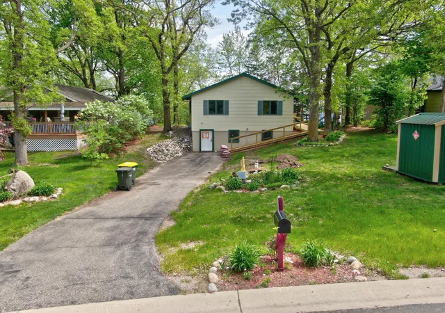 Homes for sale in Annandale, MN | 7590 Isaak Ave Nw, Annandale, MN 55302 | MLS# 7072758