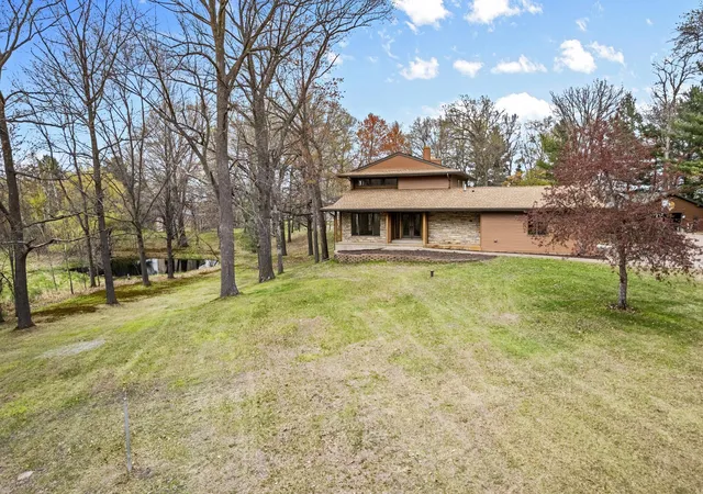 2nd image of 335 Chadwood Ln Sw, Pine City, MN 55063 | MLS# 7072774