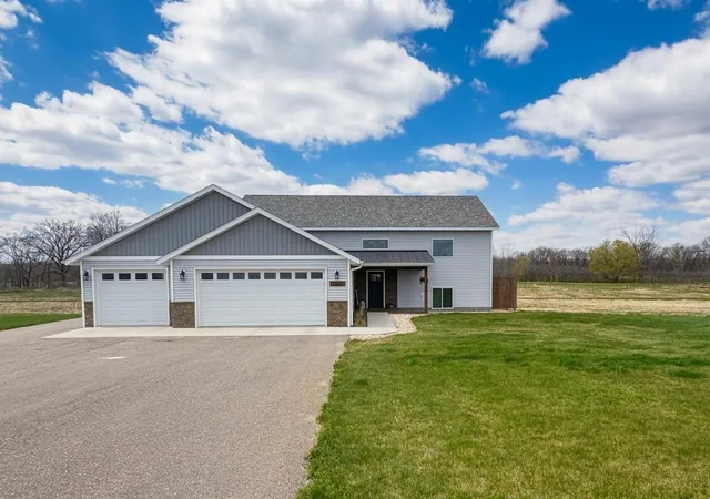 Homes for sale in Alexandria, MN | 7822 Hummingbird Ln Sw, Alexandria, MN 56308 | MLS# 7072858