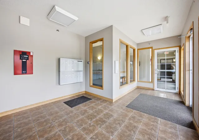 2nd image of 203 6th St S, Moorhead, MN 56560
