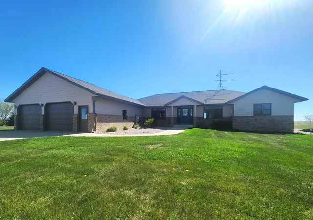 Homes for sale in Holland, MN | 1338 140th Ave, Holland, MN 56139 | MLS# 7072956