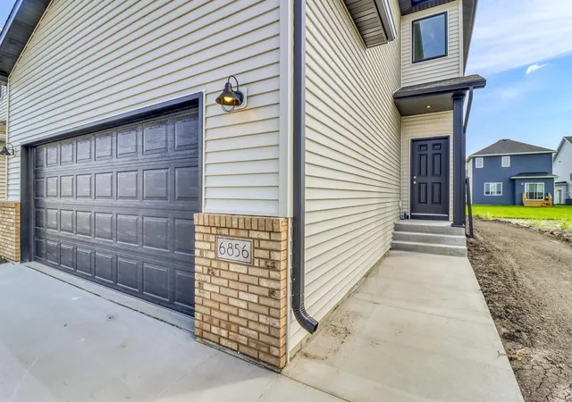 Photo 3 of Single family home for sale at 6856 Belding Dr S, Fargo, ND 58104 | MLS# 7072989 | Listing updated on 2026-09-05