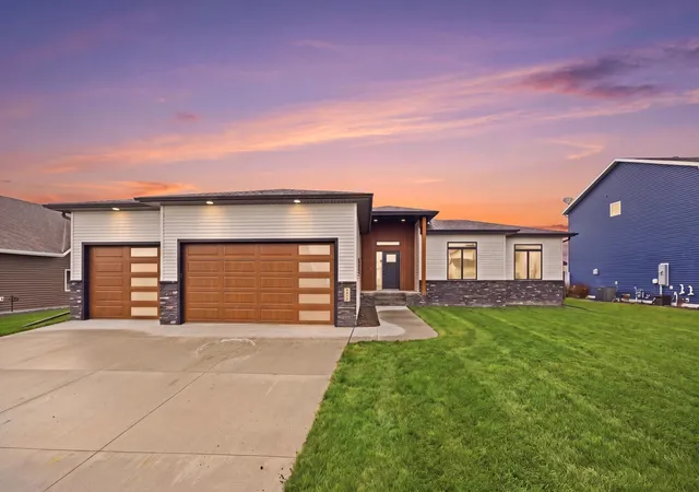 Photo 1 of Single family home for sale at 4328 23rd Avenue S, Moorhead, MN 56560 | MLS# 7073139 | Listing updated on 2026-10-17