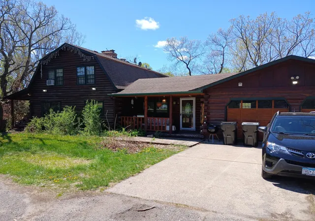 Photo 4 of Single family home for sale at 16918 Sodium St NW, Anoka, MN 55303 | MLS# 7073179 | Listing updated on 2026-05-14