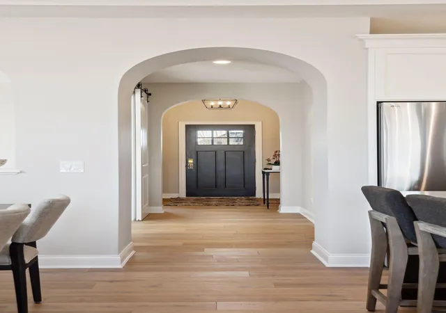 3rd image of 6336 Bluebell Ln, Chaska, MN 55318 | MLS# 7073191
