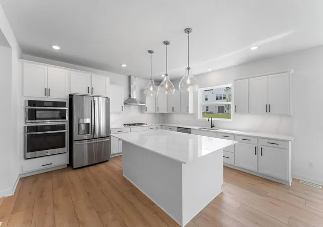 1st image of 1836 Royal Blvd N, Lake Elmo, MN 55042 | MLS# 7073252