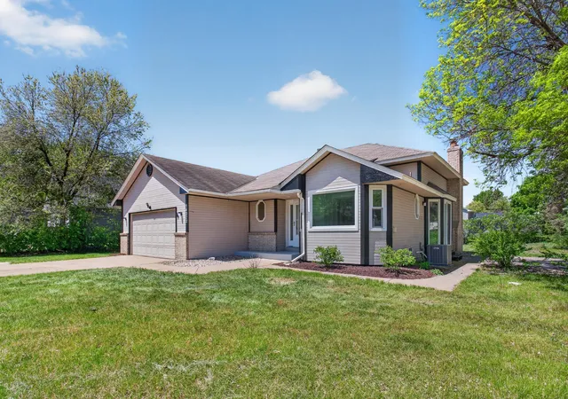 Homes for sale in Andover, MN | 14322 Raven St Nw, Andover, MN 55304 | MLS# 7073341