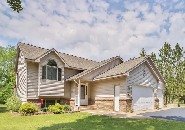 Homes for sale in Baxter, MN | 14481 Northwoods Dr, Baxter, MN 56425 | MLS# 7073346