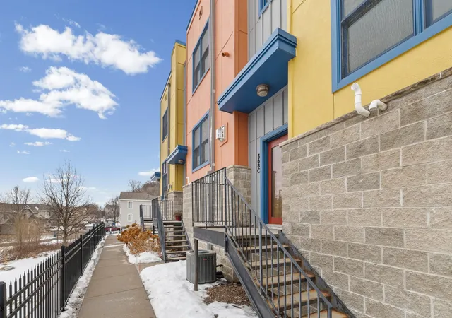 Photo 3 of Single family home for sale at 568 State St #C, Saint Paul, MN 55107 | MLS# 7073369 | Listing updated on 2026-07-29