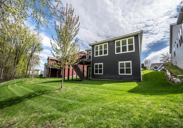 2nd image of 14236 Epperson Cir Ne, Prior Lake, MN 55372 | MLS# 7073389