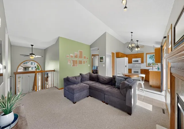 3rd image of 5208 Pinehurst Ln Nw, Rochester, MN 55901 | MLS# 7073393