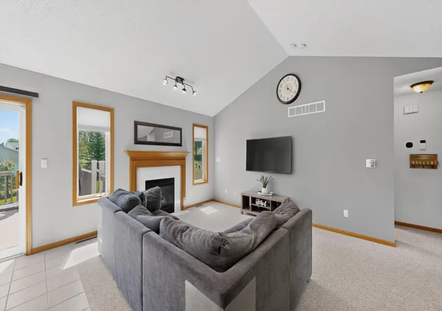 5th image of 5208 Pinehurst Ln Nw, Rochester, MN 55901 | MLS# 7073393