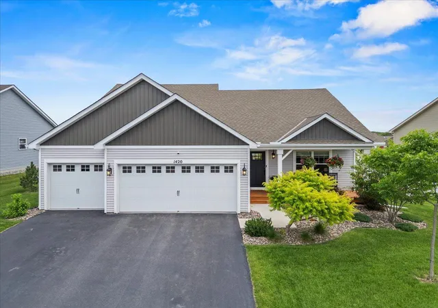 image of 1420 Independence Curv, Delano, MN 55328 | MLS# 7073404