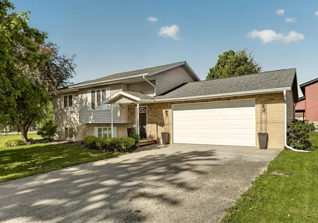 Photo 1 of Single family home for sale at 94 Maple St, Fountain, MN 55935 | MLS# 7073497 | Listing updated on 2026-08-05