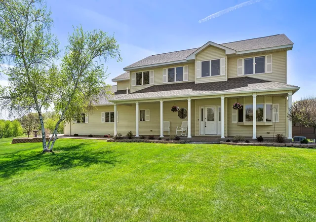 Homes for sale in Austin, MN | 1413 27th St Nw, Austin, MN 55912 | MLS# 7073619