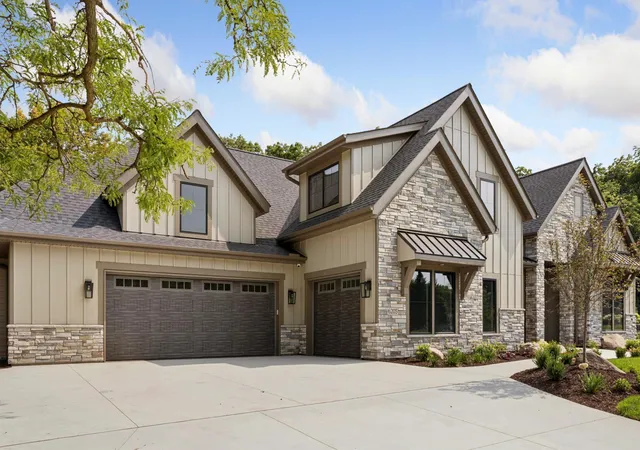Photo 4 of Single family home for sale at 6205 Hillside Rd, Minneapolis, MN 55436 | MLS# 7073629 | Listing updated on 2026-08-17
