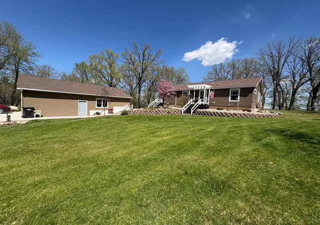 3rd image of 29222 Gilchrist Rd, Glenwood, MN 56334 | MLS# 7073708