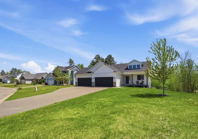 Homes for sale in Cambridge, MN | 642 Alaska Pl S, Cambridge, MN 55008 | MLS# 7073746