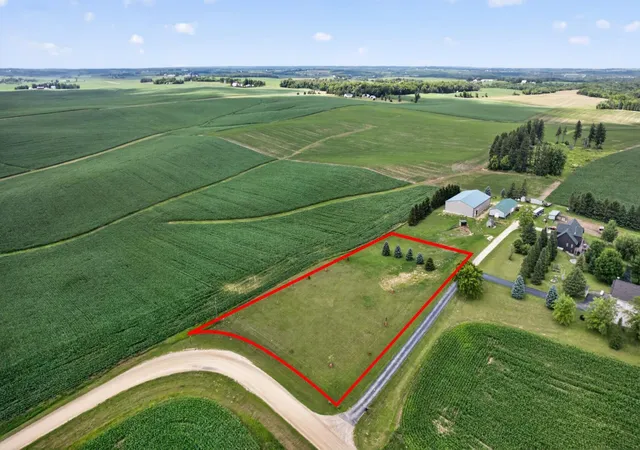 Homes for sale in Mazeppa, MN | Tbd County Road 85, Mazeppa, MN 55956 | MLS# 7073775