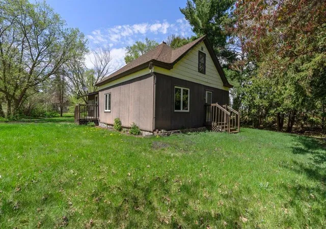 1st image of 323 4th St Se, Staples, MN 56479 | MLS# 7073808