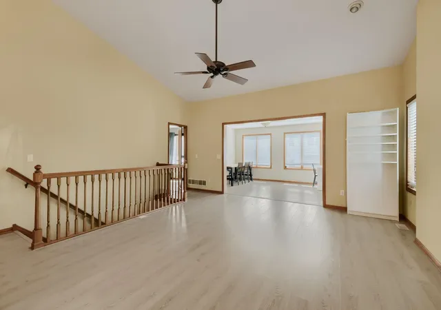 Photo 3 of Single family home for sale at 834 Wescott Sq, Saint Paul, MN 55123 | MLS# 7073811 | Listing updated on 2026-09-06